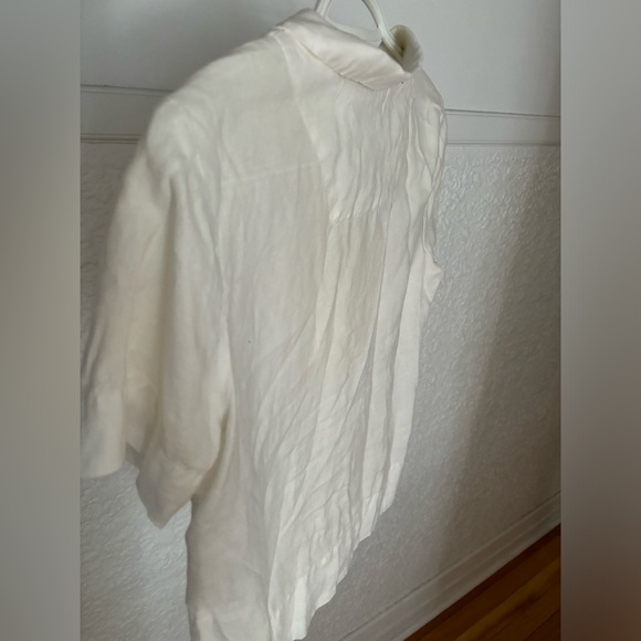 Everlane cropped button down - Picture 2 of 3